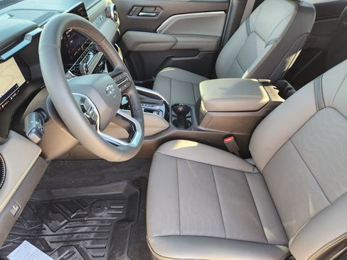 New 2026 Chevrolet Colorado ZR2 w/ Technology Package image 9