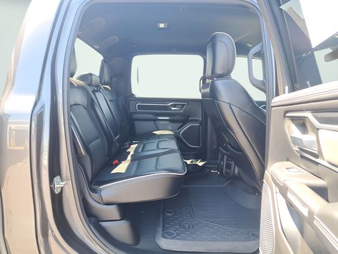 Used 2023 RAM 1500 Laramie AWD/4WD image 14