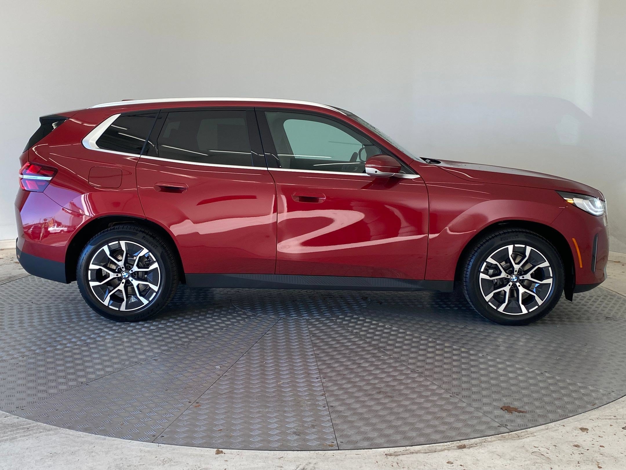 Used 2026 BMW X3 xDrive30i w/ Premium Package AWD/4WD image 7