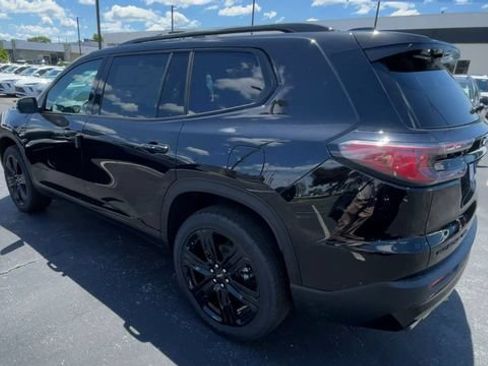 New 2026 GMC Acadia Elevation w/ Black Edition AWD/4WD image 8