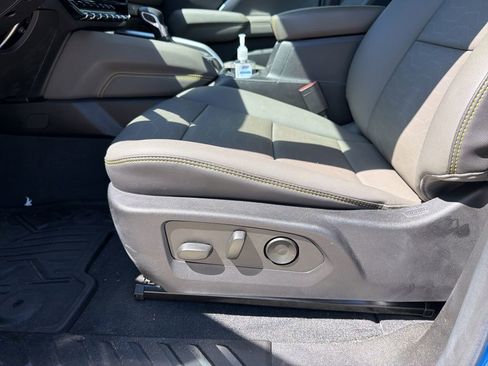 Used 2023 Chevrolet Colorado ZR2 w/ ZR2 Convenience Package III AWD/4WD image 7