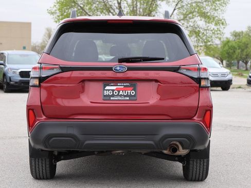 Used 2025 Subaru Forester Premium image 10