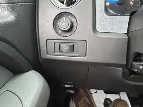 Used 2014 Ford F150 XLT AWD/4WD image 23