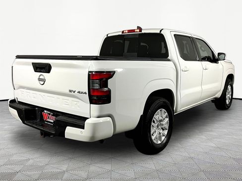 Certified 2024 Nissan Frontier SV w/ SV Convenience Package AWD/4WD image 6
