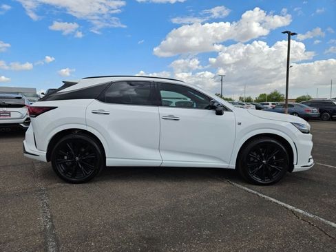 Used 2024 Lexus RX 500h F Sport w/ Convenience Package image 4