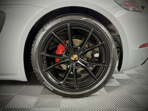 Used 2024 Porsche 718 Boxster S image 18