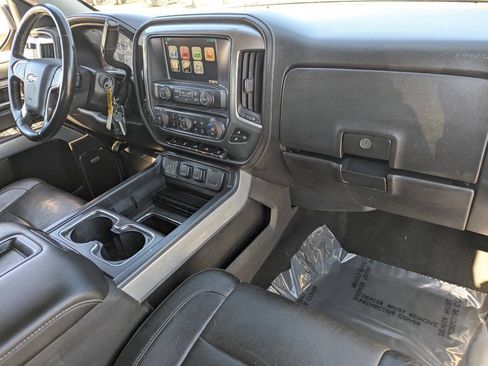 Used 2015 Chevrolet Silverado 1500 LTZ Z71 w/ Midnight Edition AWD/4WD image 12