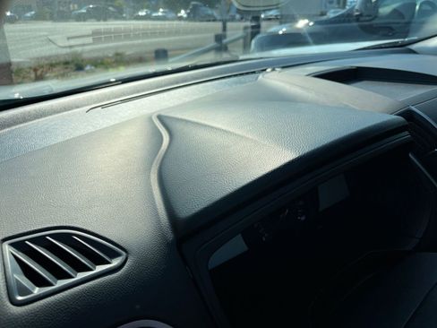 Used 2024 Ford Edge SEL image 34