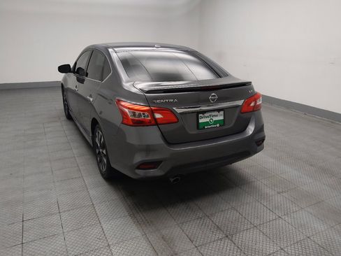Used 2019 Nissan Sentra SR FWD image 5