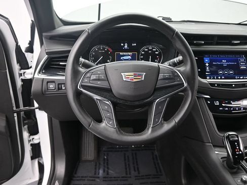 Used 2021 Cadillac XT5 Premium Luxury AWD/4WD image 38