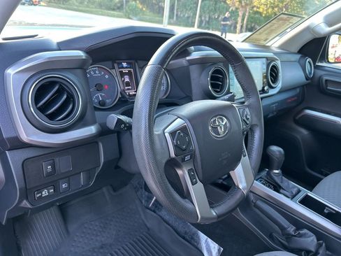 Used 2021 Toyota Tacoma SR5 image 21