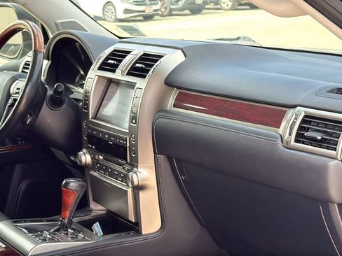 Used 2012 Lexus GX 460 Premium image 30