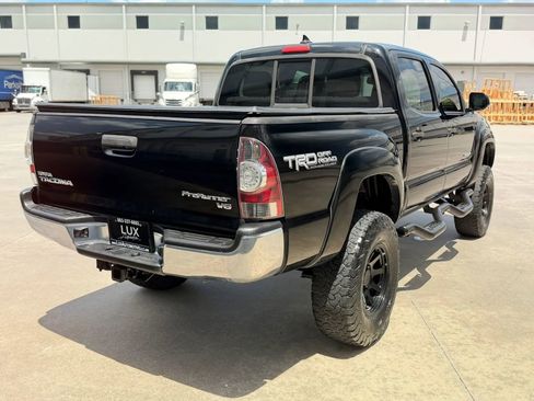 Used 2012 Toyota Tacoma PreRunner w/ TRD Off-Road Pkg RWD image 7