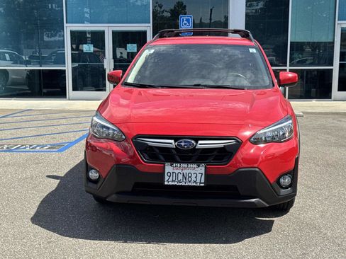 Used 2023 Subaru Crosstrek 2.0i Premium w/ Popular Package #3 image 2