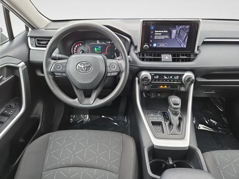 Used 2024 Toyota RAV4 XLE FWD image 10
