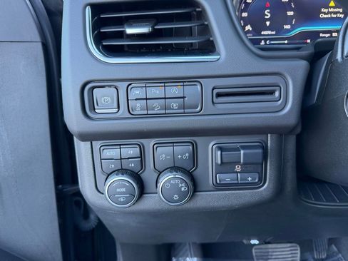 Used 2023 Chevrolet Tahoe Z71 w/ Z71 Off-Road Package image 26