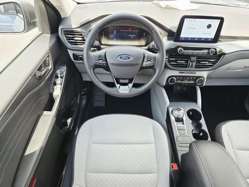 Used 2023 Ford Escape Active FWD image 7