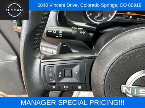 Used 2024 Nissan Pathfinder SV FWD image 19