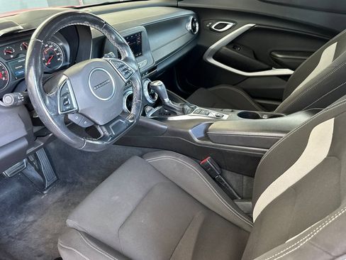 Used 2023 Chevrolet Camaro LT RWD image 11