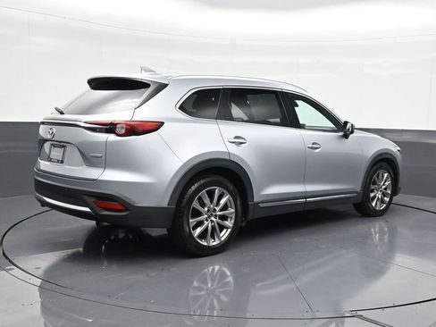 Used 2017 MAZDA CX-9 Signature image 9