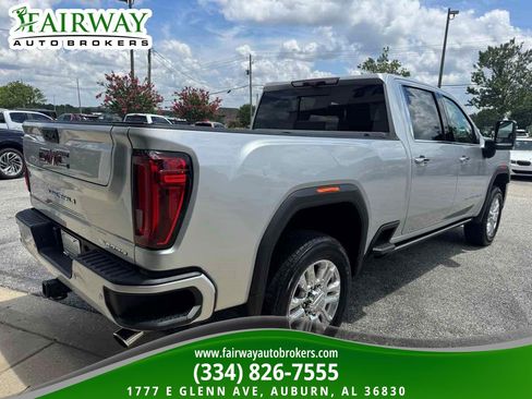 Used 2021 GMC Sierra 2500 Denali w/ Denali Ultimate Package AWD/4WD image 6