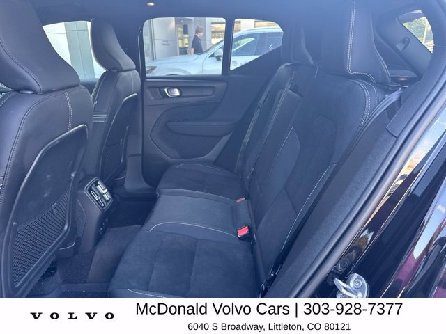 Used 2023 Volvo XC40 Recharge Ultimate w/ Protection Package Premier AWD/4WD image 12