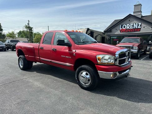 Used 2006 Dodge Ram 3500 Truck SLT AWD/4WD image 1