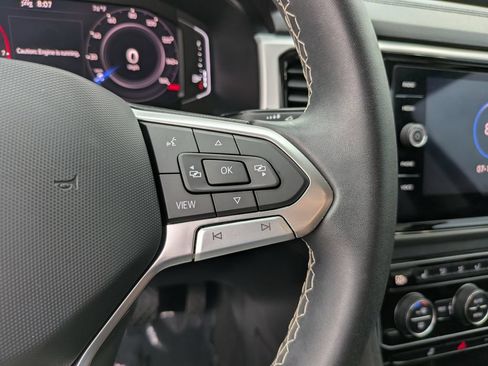 Certified 2023 Volkswagen Atlas SE FWD image 28