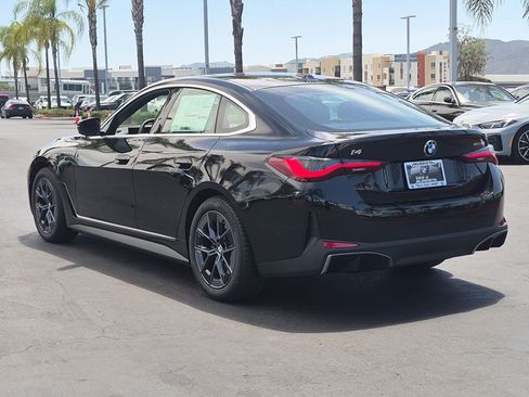 New 2026 BMW i4 eDrive40 w/ Parking Assistance Package RWD image 8