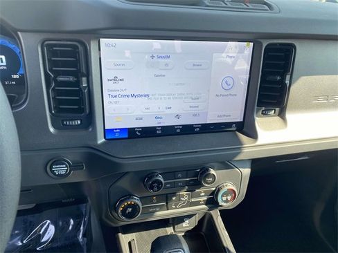 New 2025 Ford Bronco 4-Door image 15