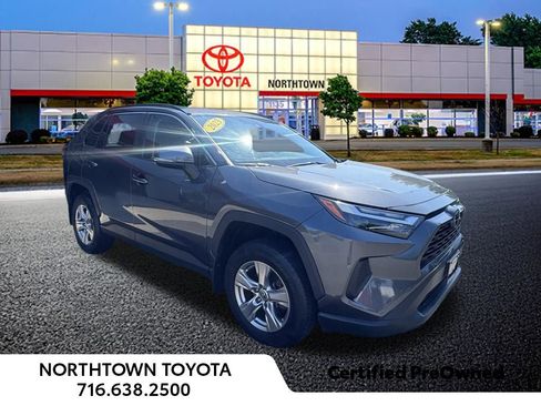 Used 2023 Toyota RAV4 XLE w/ XLE Grade Weather Package AWD/4WD image 11