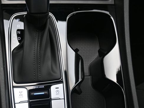 New 2026 Hyundai Tucson SE image 6