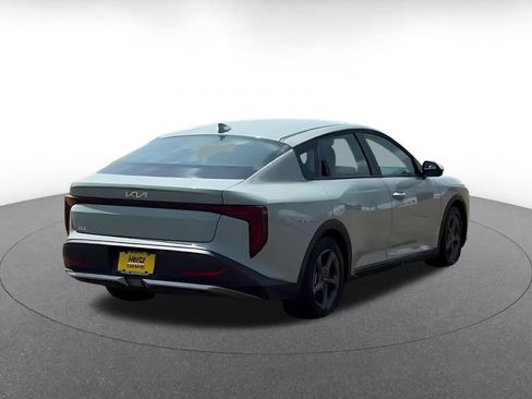 Used 2026 Kia K4 FWD image 11