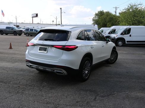 Used 2026 Mercedes-Benz GLC 300 image 5