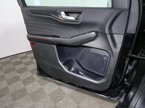 Used 2024 Ford Escape ST-Line w/ Tech Pack #1 image 38