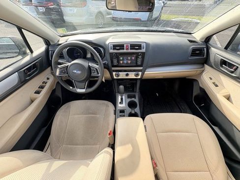 Used 2019 Subaru Outback 2.5i image 16