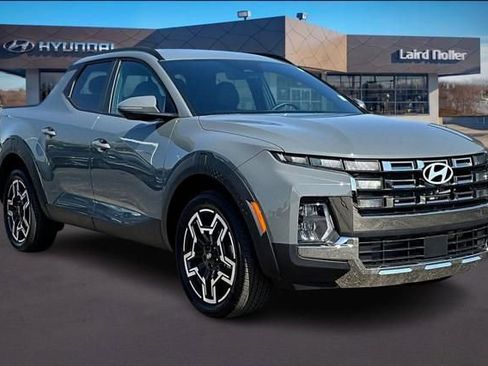 New 2026 Hyundai Santa Cruz Limited AWD/4WD image 2