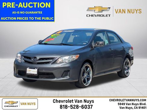 Used 2011 Toyota Corolla LE FWD image 1