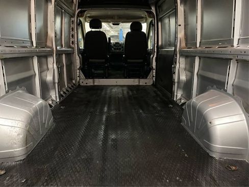 Used 2014 RAM ProMaster 2500 w/ Interior Convenience Group image 11