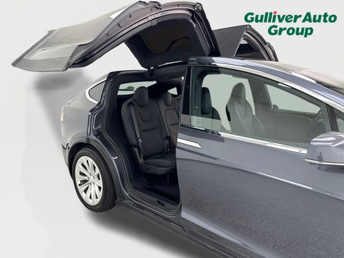 Used 2018 Tesla Model X 75D AWD/4WD image 22