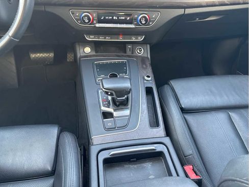 Used 2018 Audi Q5 2.0T Premium Plus w/ Premium Plus Package image 21