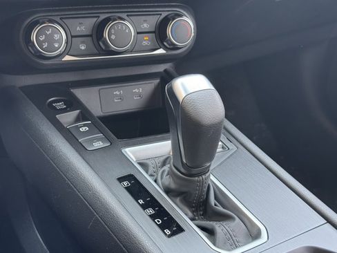 New 2026 Nissan Kicks S image 18