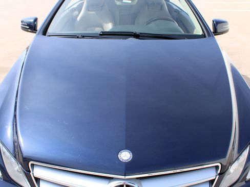 Used 2012 Mercedes-Benz E 550 Cabriolet image 27