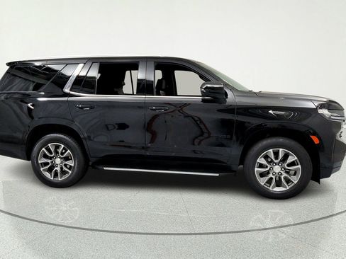 Certified 2023 Chevrolet Tahoe LT w/ Luxury Package AWD/4WD image 6