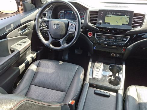 Used 2022 Honda Pilot Black Edition image 14