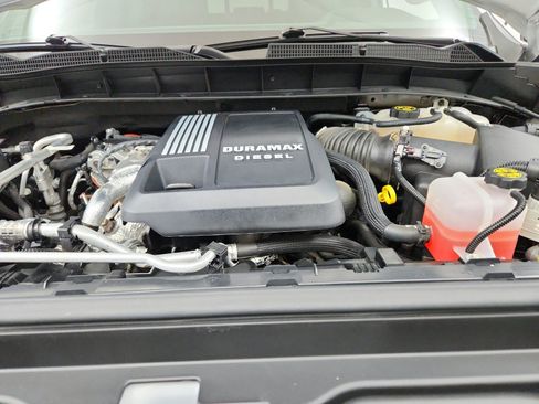 Used 2024 GMC Sierra 1500 Elevation w/ Preferred Package AWD/4WD image 18