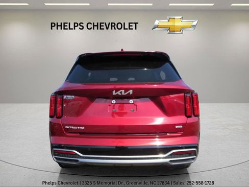 Used 2023 Kia Sorento SX AWD/4WD image 5