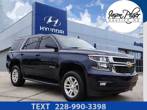 Used 2017 Chevrolet Tahoe LT w/ Luxury Package RWD image 1