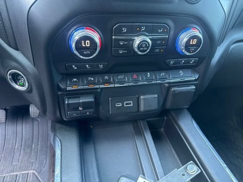 Used 2019 GMC Sierra 1500 Denali w/ Driver Alert Package II AWD/4WD image 18