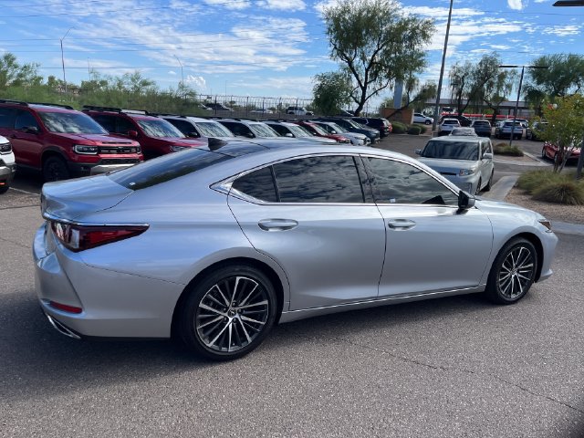 Used 2025 Lexus ES 350 w/ Premium Package FWD image 5